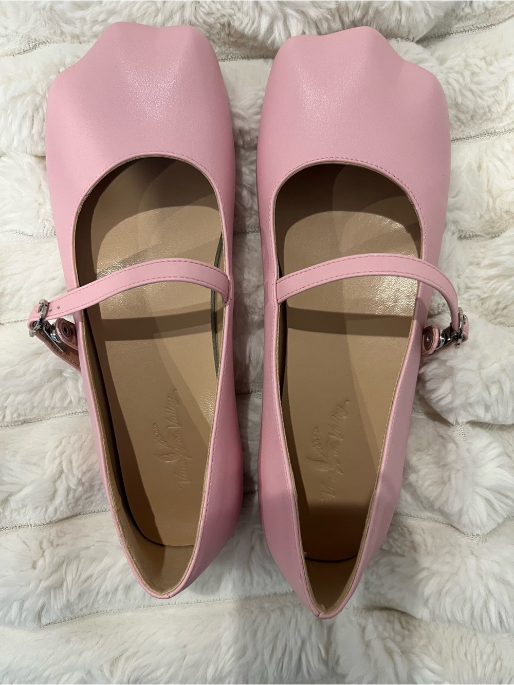 Vina of the Valley Kitty Flats Pink (Size 39)